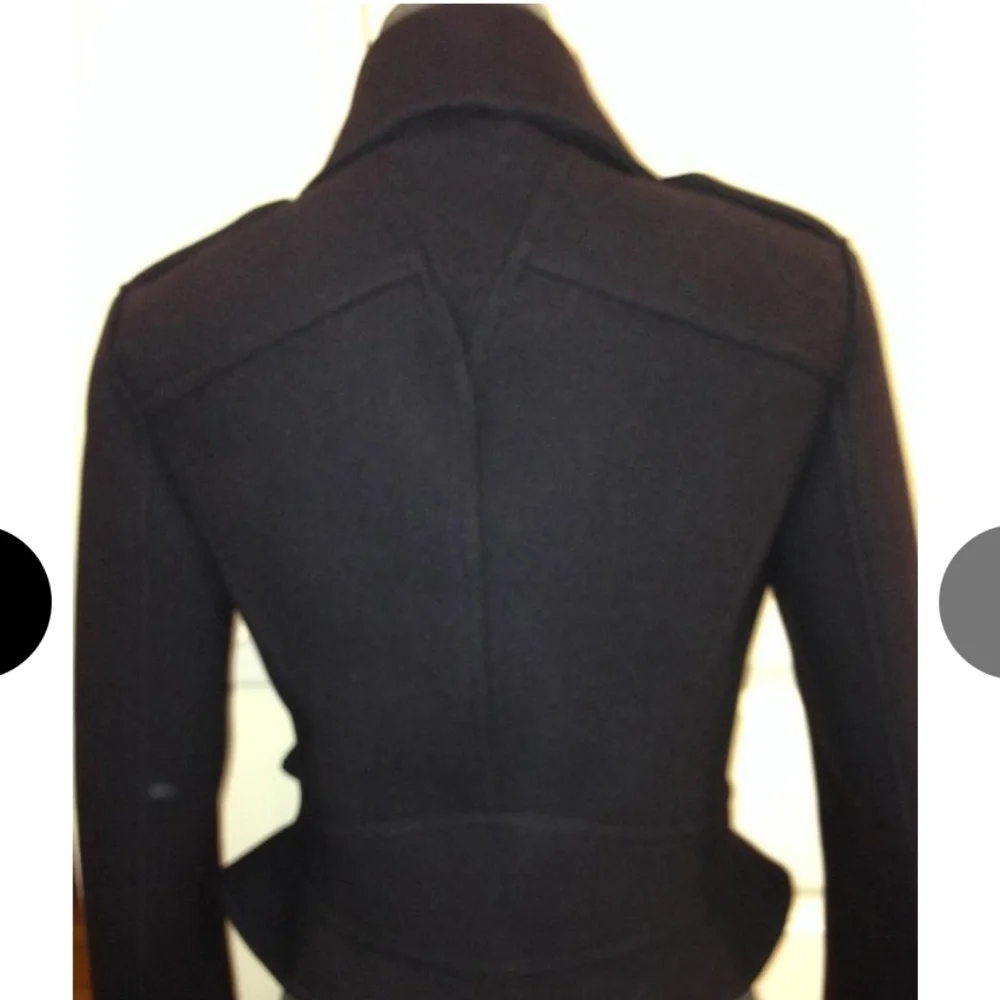 ALEXANDER MCQUEEN NWT MCQ NAVY WOOL STRUCTURED PEPLUM MOTO LINED PEA COAT … - Picture 3 of 12